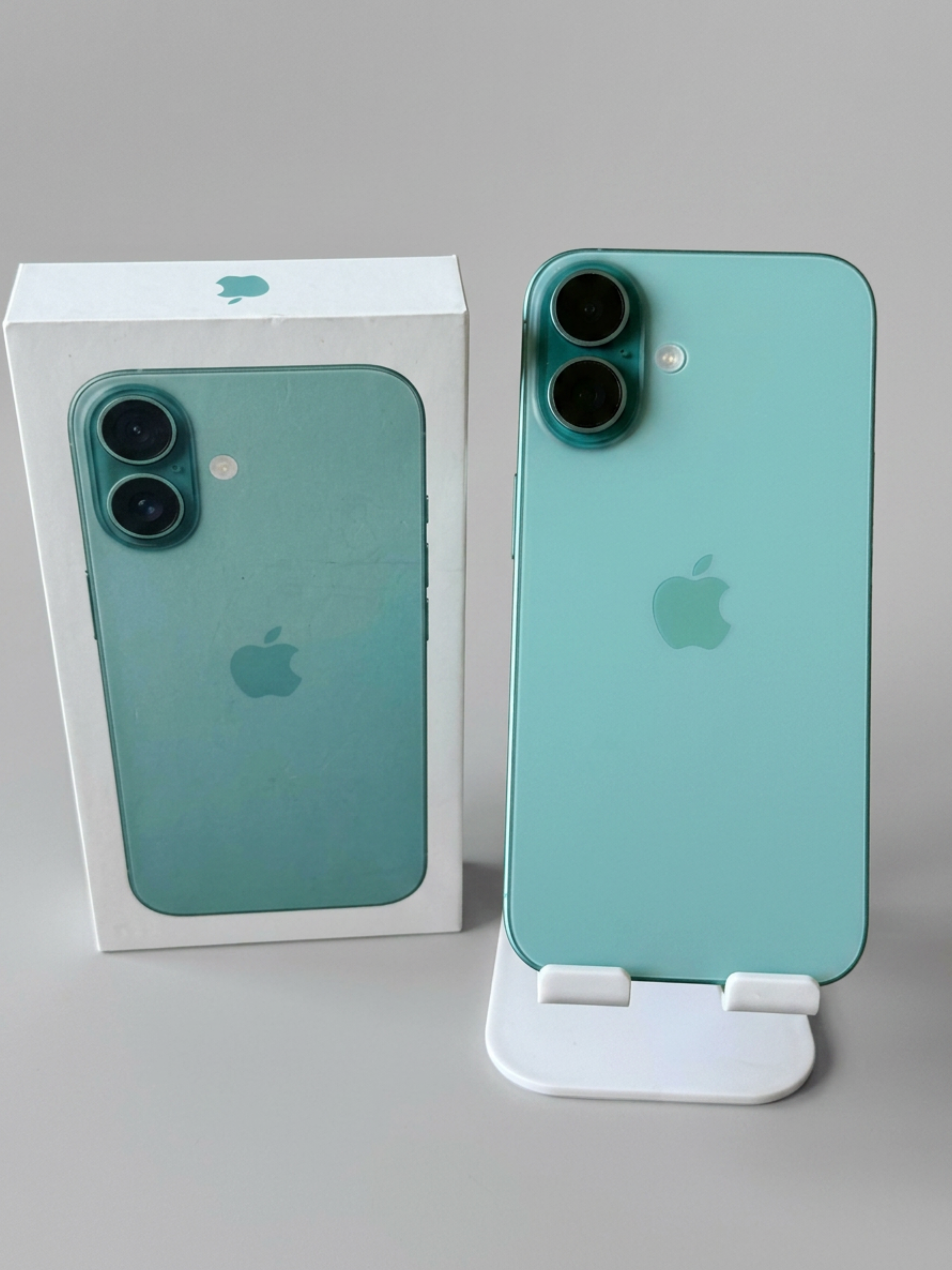 iPhone 16 128GB Verde Acqua